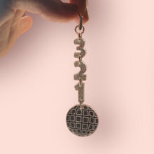 Load image into Gallery viewer, Countdown Earrings