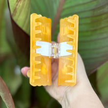 Load image into Gallery viewer, Mildly Anxious Hair Claw