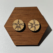 Load image into Gallery viewer, Sand Dollar Stud Earrings