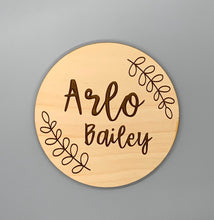 Load image into Gallery viewer, Small Name Round