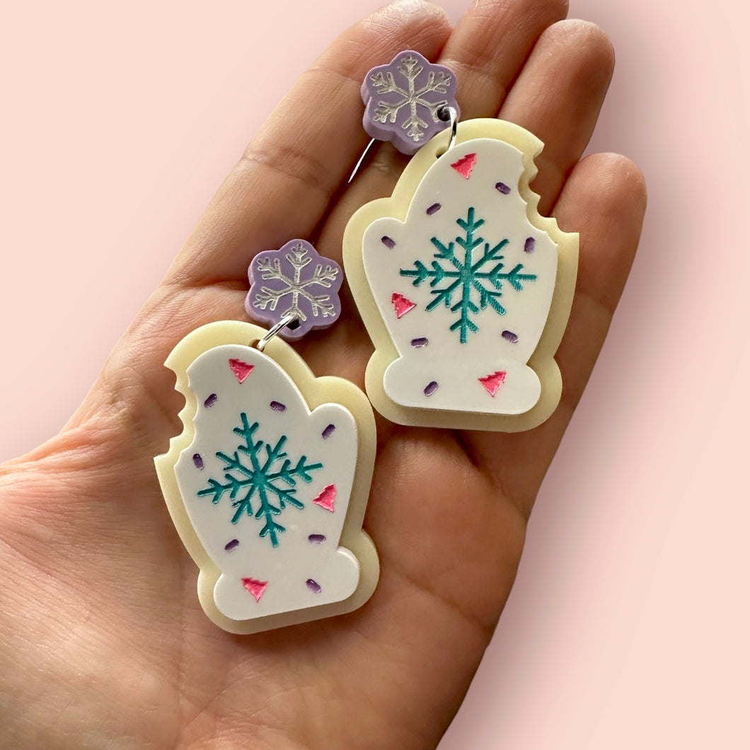 Mitten Cookie Earrings