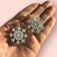 Load image into Gallery viewer, Snowflake Layered Earrings
