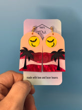 Load image into Gallery viewer, Spooky Sunset Earrings
