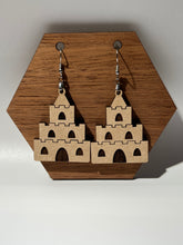 Load image into Gallery viewer, Sandcastle Earrings
